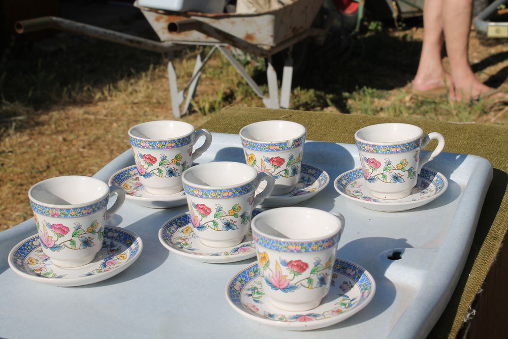 1 lot 6 tasses et sous tasses caf� 5 Les Angles (30)