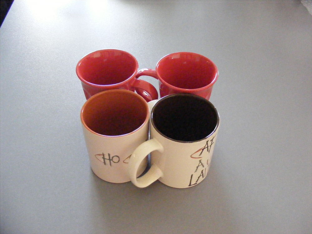 Lot de tasses 6 tasses 10 Saint-Pompont (24)