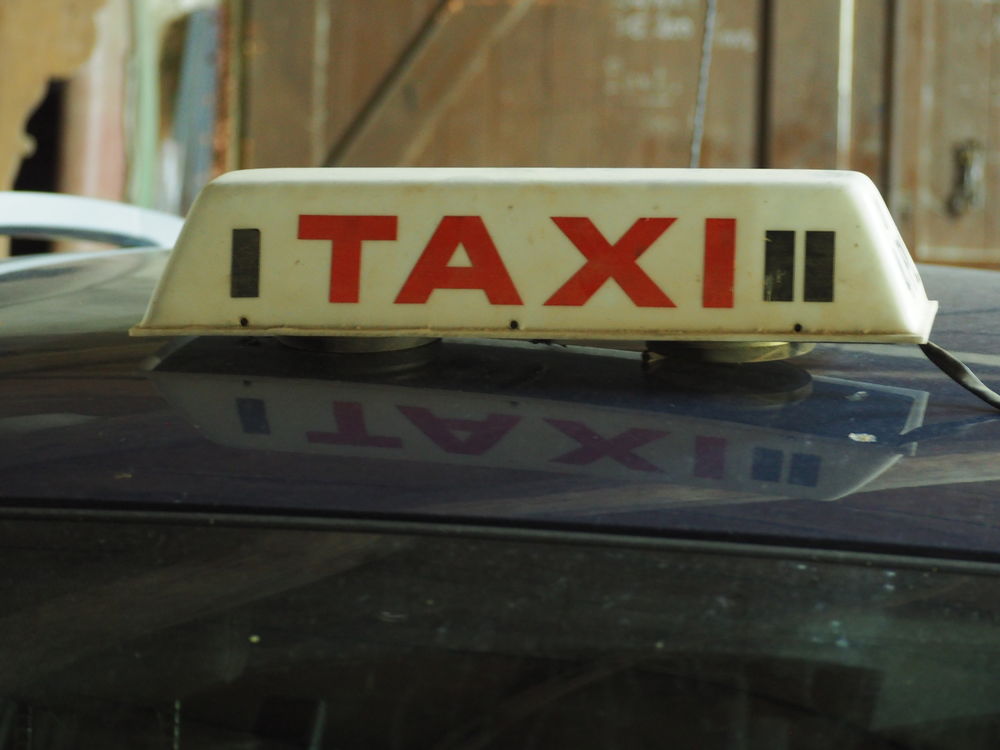 taxi 50 Saint-Chinian (34)