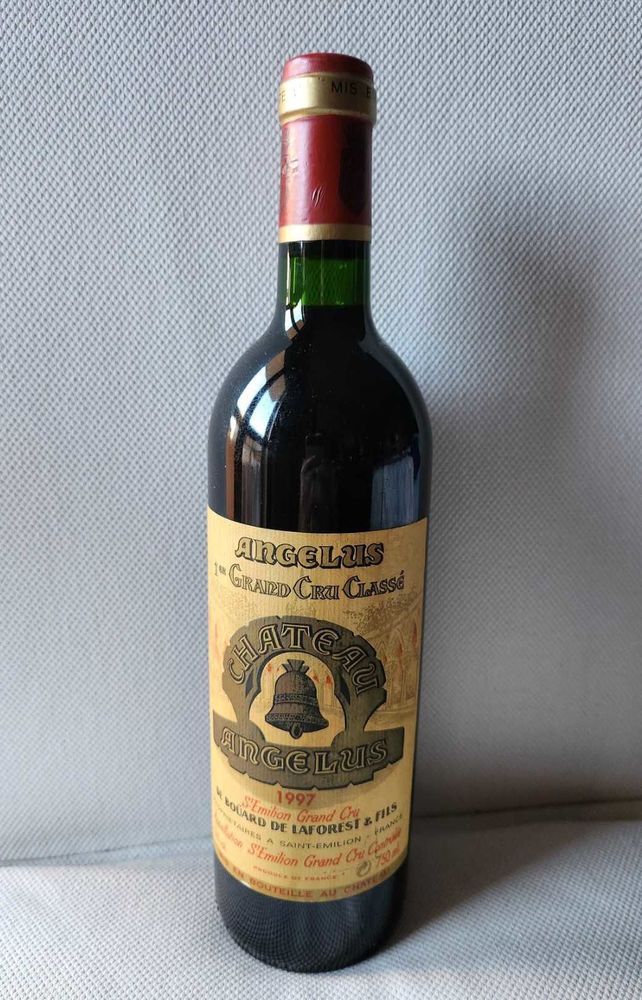 vin ch�teau ang�lus 80 Lille (59)