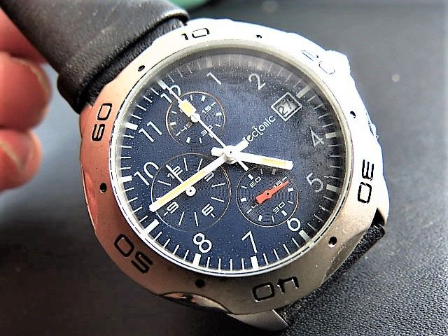 TECTONIC OS10 montre chrono homme DIV0310 85 Metz (57)