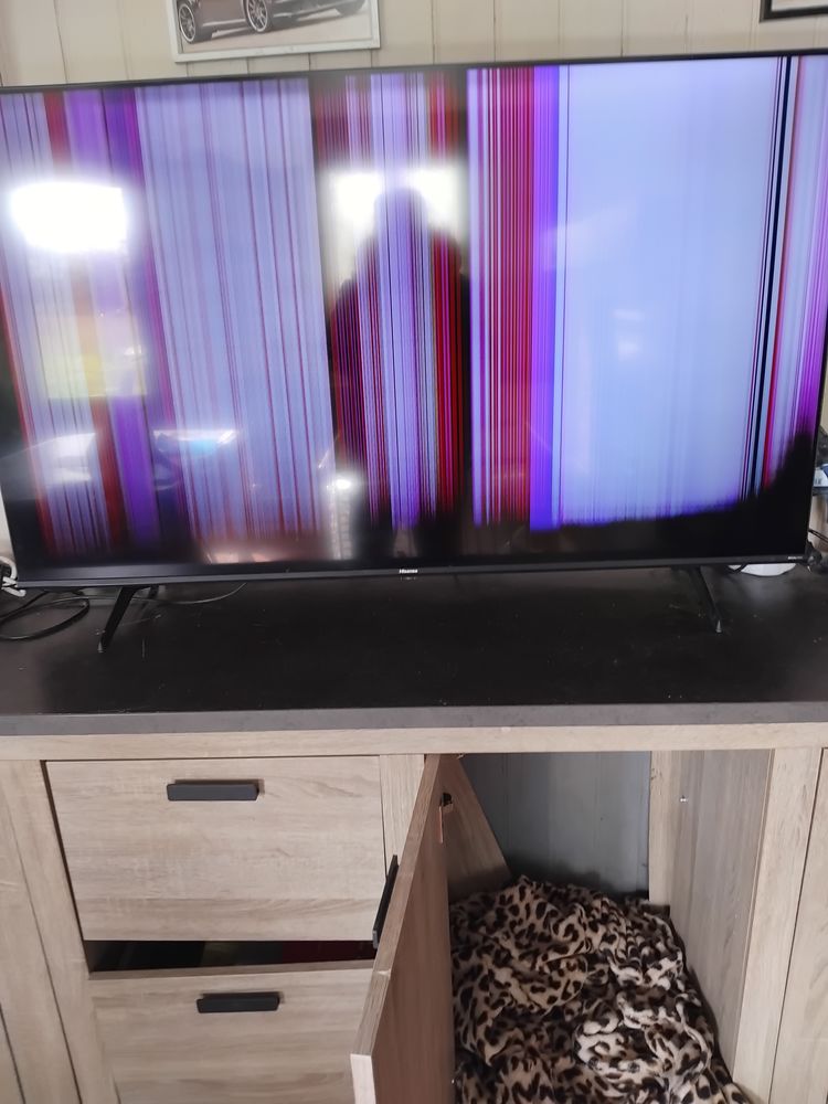 T�l� 140 cm 2022 en panne  20 M�sangueville (76)