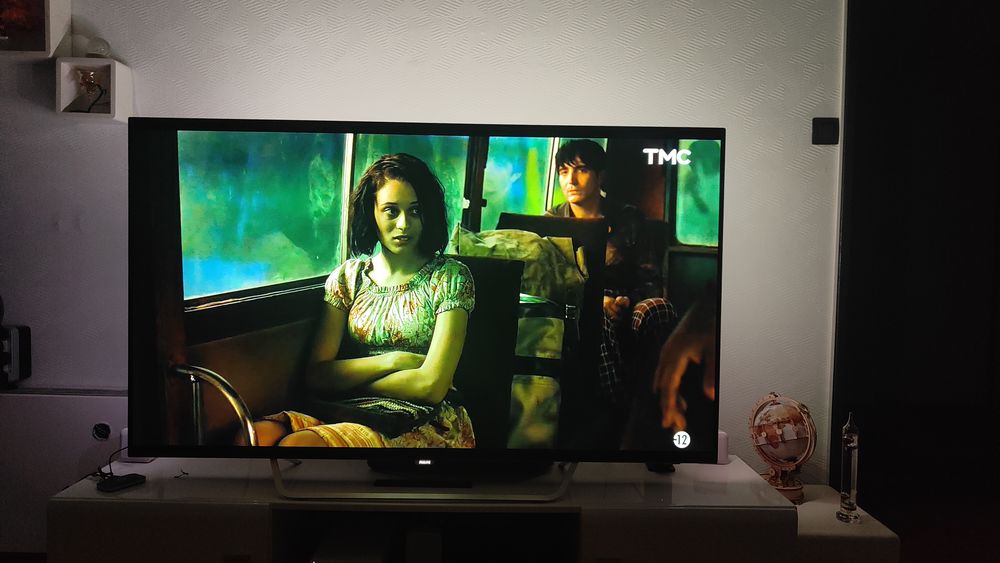 T�l� Philips OLED 65 pouces 1000 Grenoble (38)