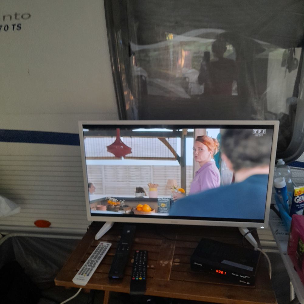 t�l� 100 Sassenage (38)