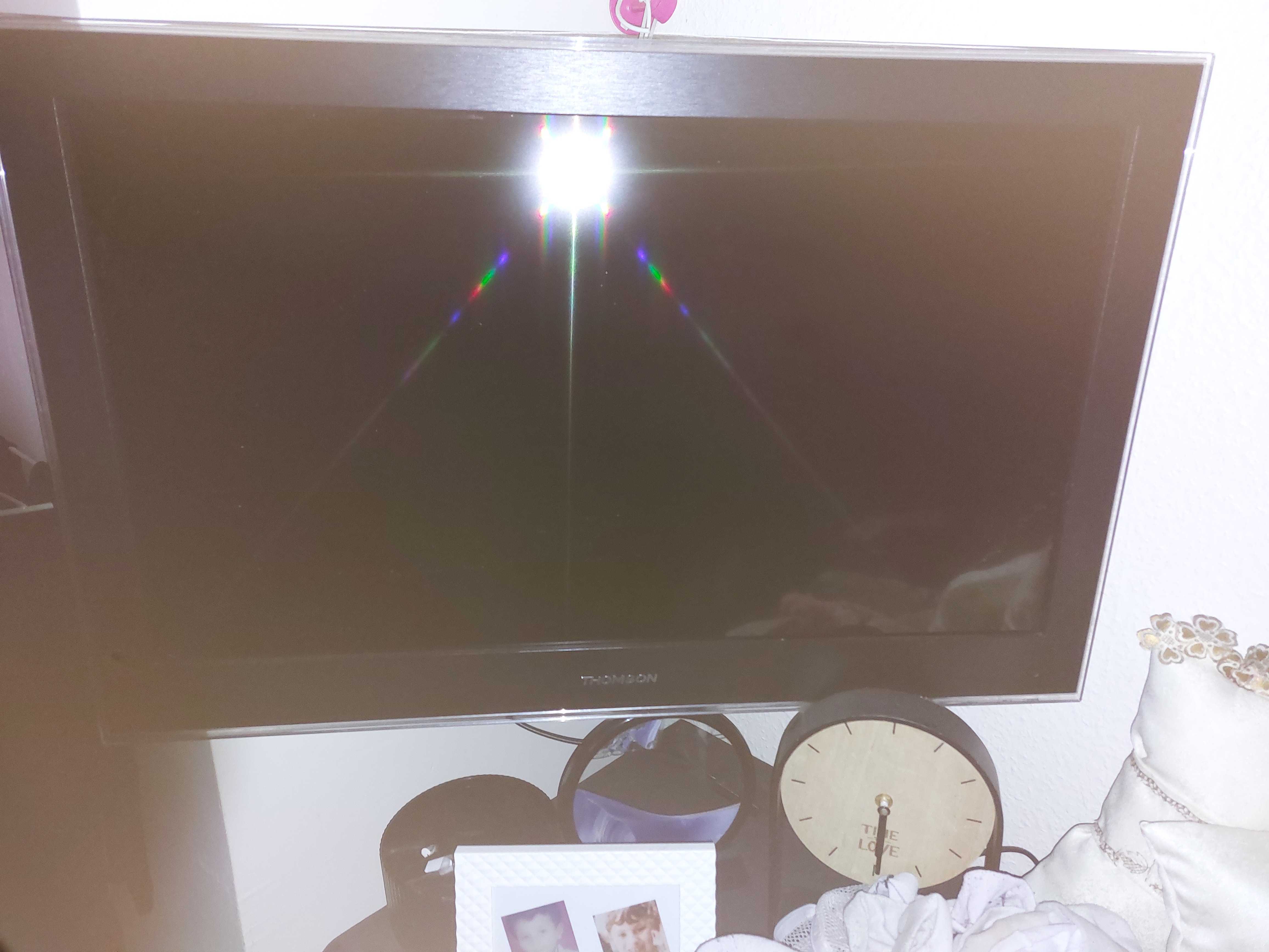 tel� 80 Poitiers (86)