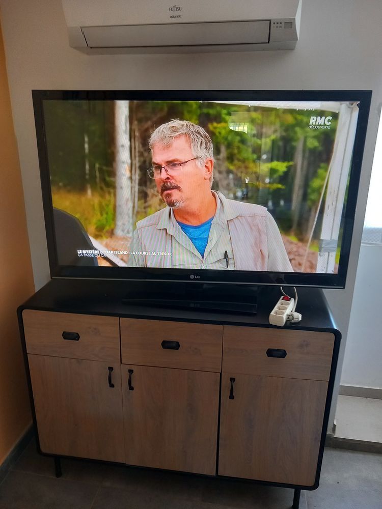 tele 140 cm 130 Manduel (30)