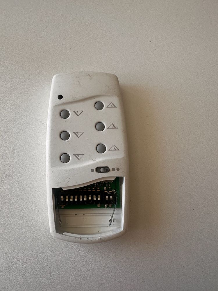 T�l�commande Geiger g�n�rale 30 Gaillon (27)