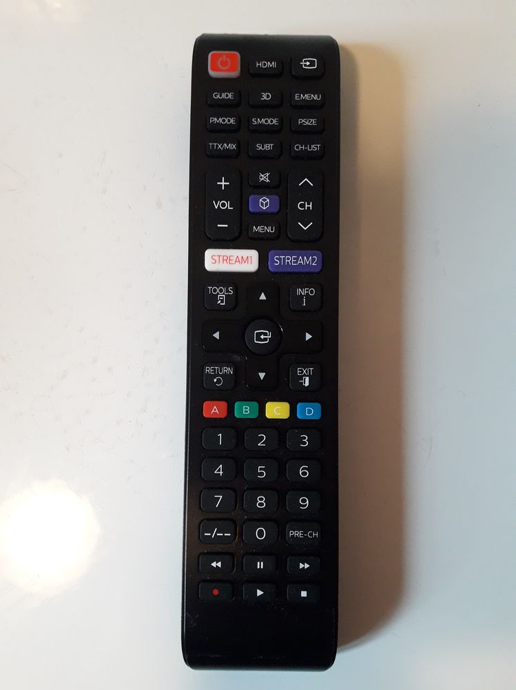 T�l�commande universelle neuve pour TV 5 Paris 10 (75)