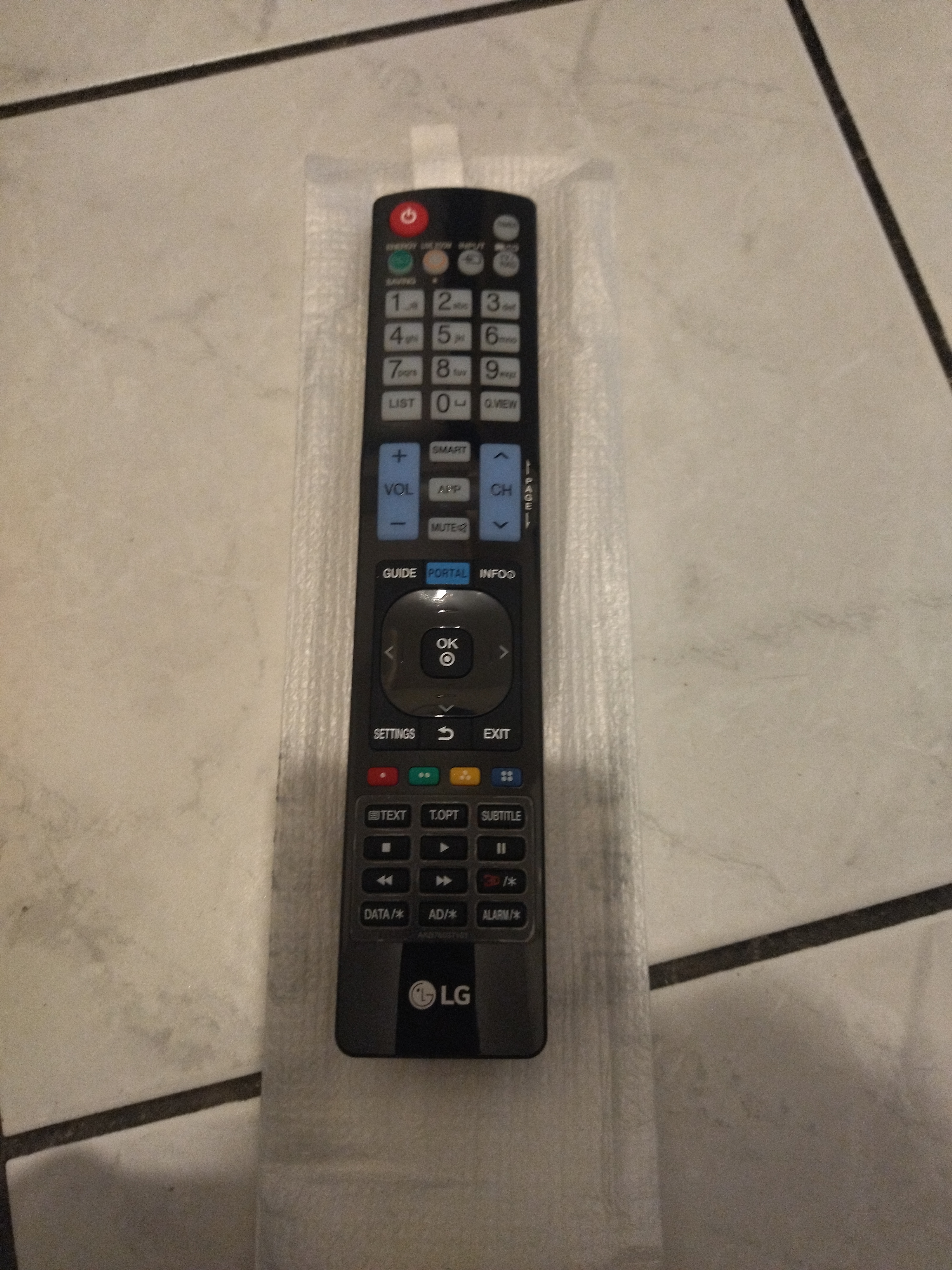 T�l�commande universelle LG 10 Lyon 9 (69)