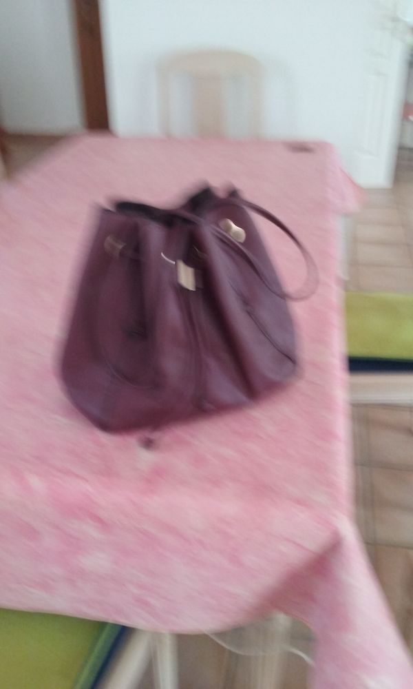 sac. t�l�phone 0490270425 8 B�darrides (84)