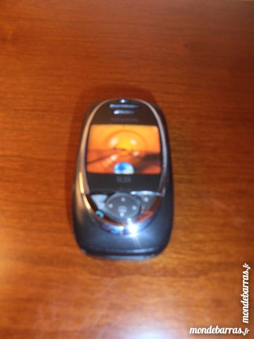 T�l�phone factice SIEMENS (26) 3 Tours (37)