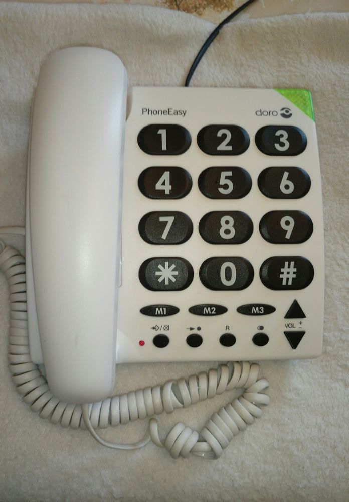Téléphone filaire DORO pour Seniors 15 Saint-Nabord (88)