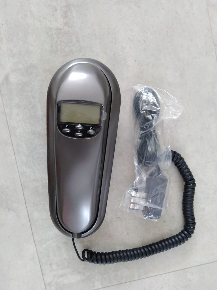 T�l�phone fixe  � poser ou mural 15 Clermont-Ferrand (63)