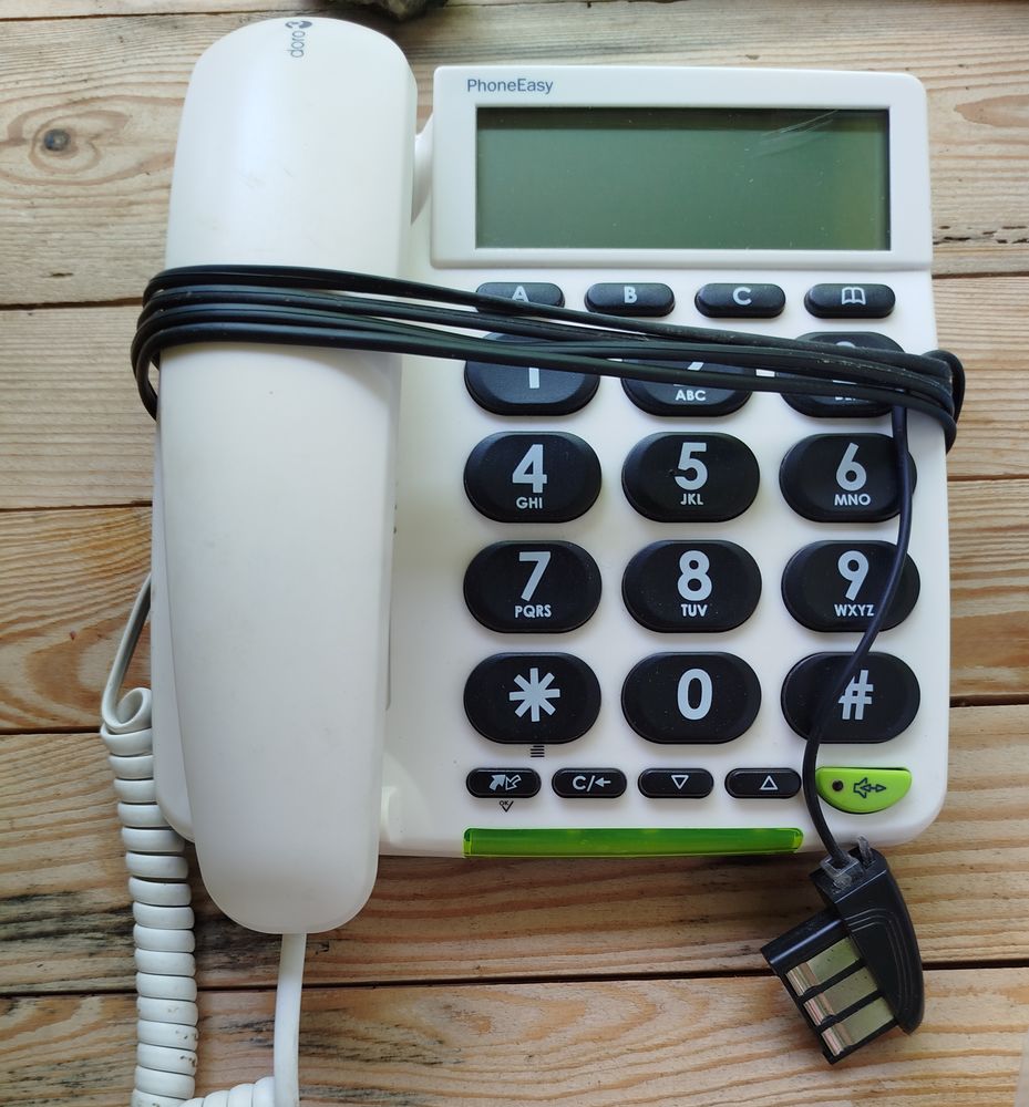 T�l�phone fixe pour seniors 50 Auch (32)