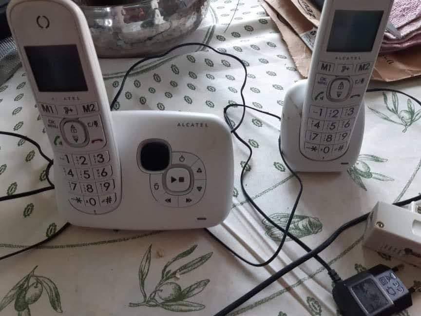 1 t�l�phone fixe r�pondeur 2 combin�s compatibles abs 30 Noisy-le-Grand (93)