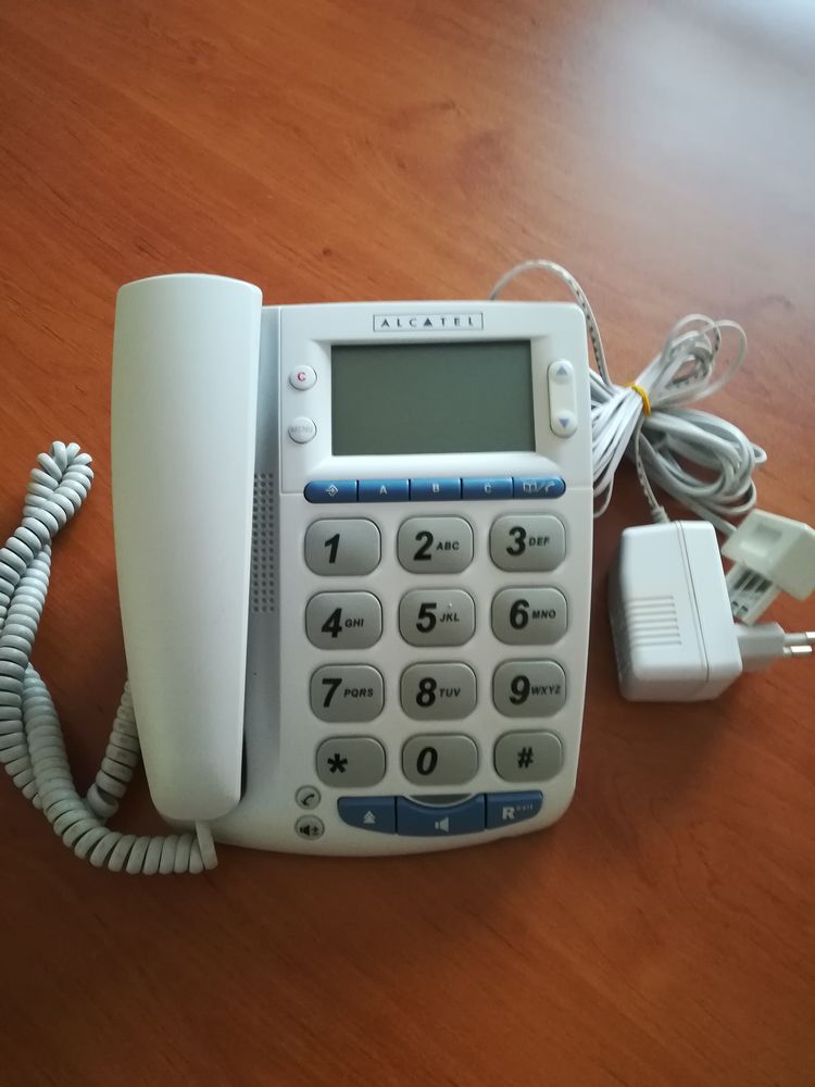 T�l�phone Fixe 10 Roches-Pr�marie-Andill� (86)