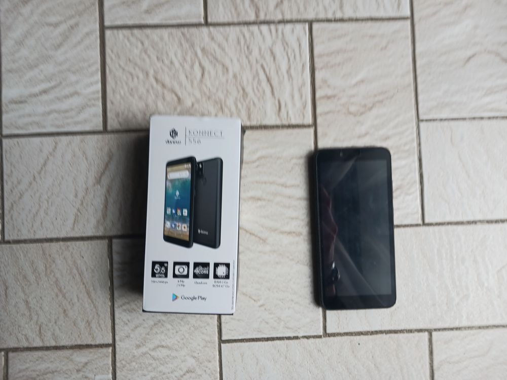 T�l�phone KONNECT 556 (Donew) 50 Reims (51)