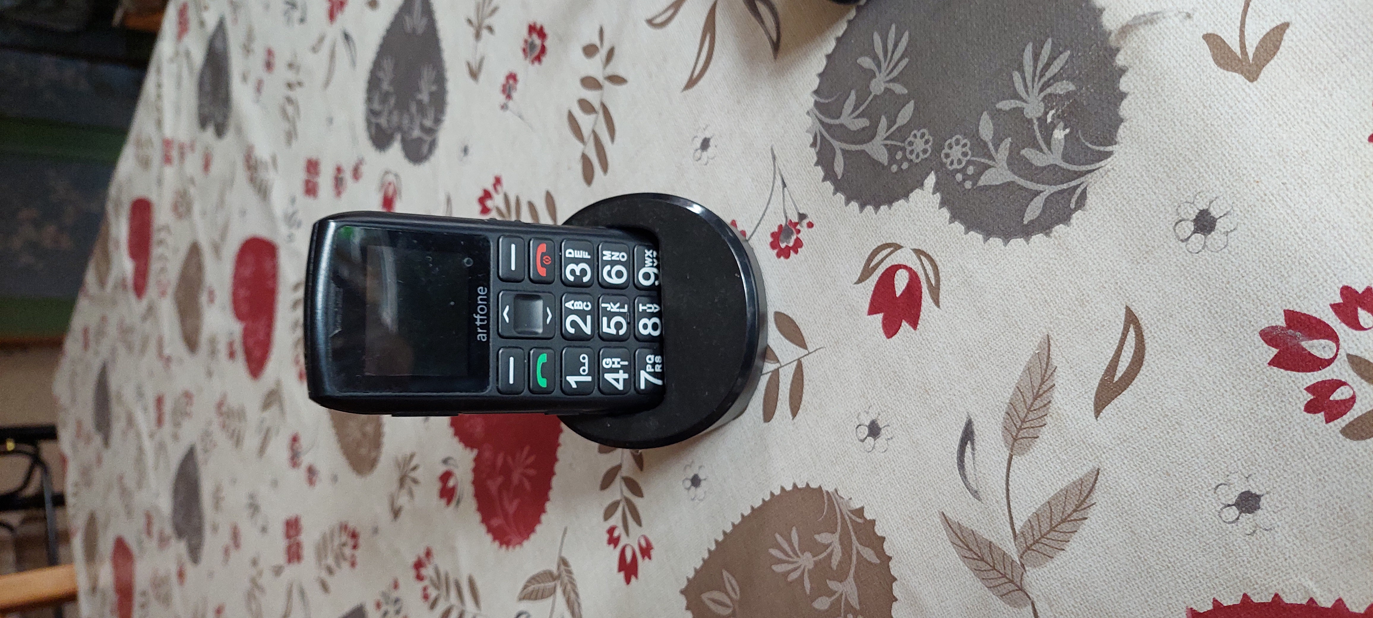 T�l�phone portable pour seniors 0 Mercatel (62)