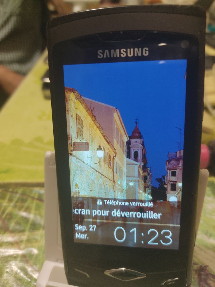 T�l�phone portable Samsung 3g noir 40 Carpentras (84)