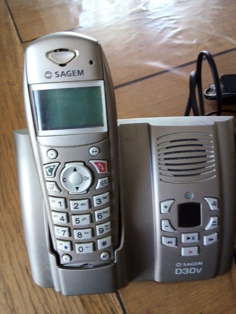 t�l�phone r�pondeur 10 Canoh�s (66)