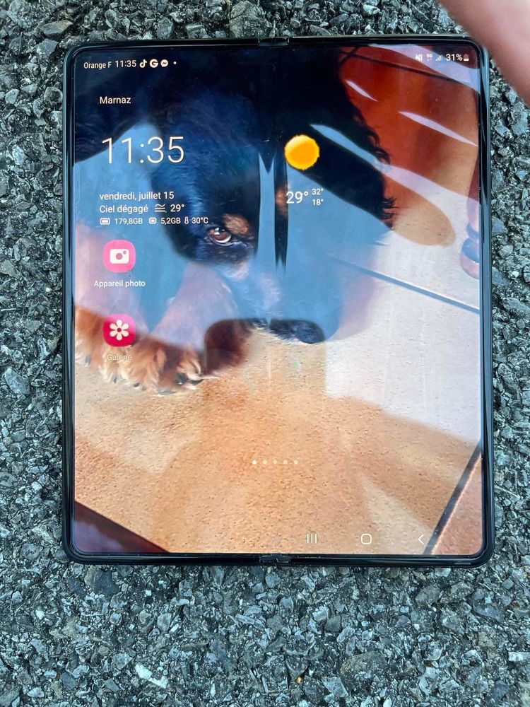 Telephone samsung galaxy flod
1350 Marignier (74)