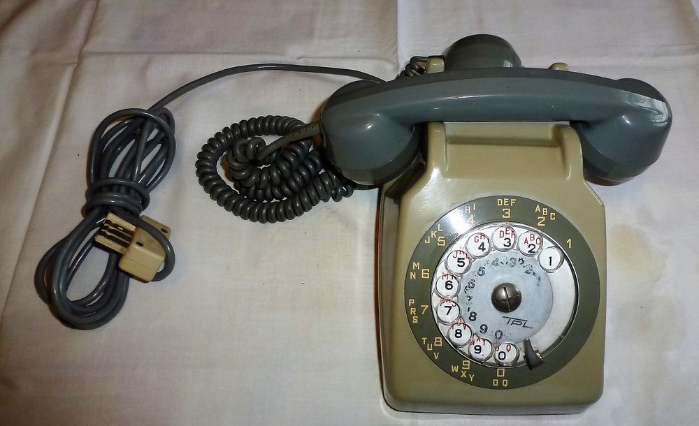 T�l�phone vintage ann�e 1972 5 Coupvray (77)
