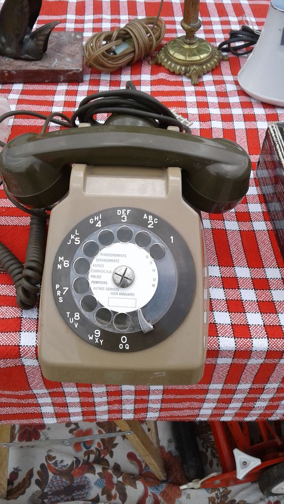Téléphone Vintage à cadran Marron 70 Dijon (21)
