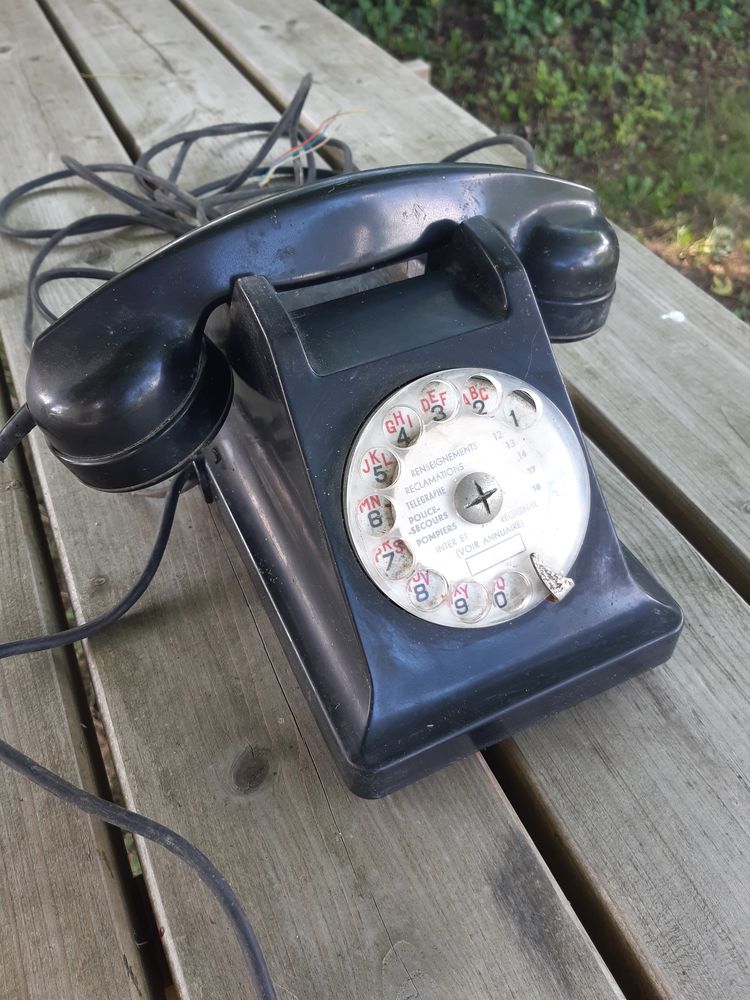 T�l�phone vintage 20 Boutiers-Saint-Trojan (16)