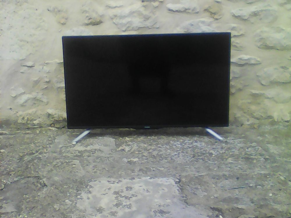 Téléviseur CHANGHONG de 100 cm. 150 Cleyrac (33)