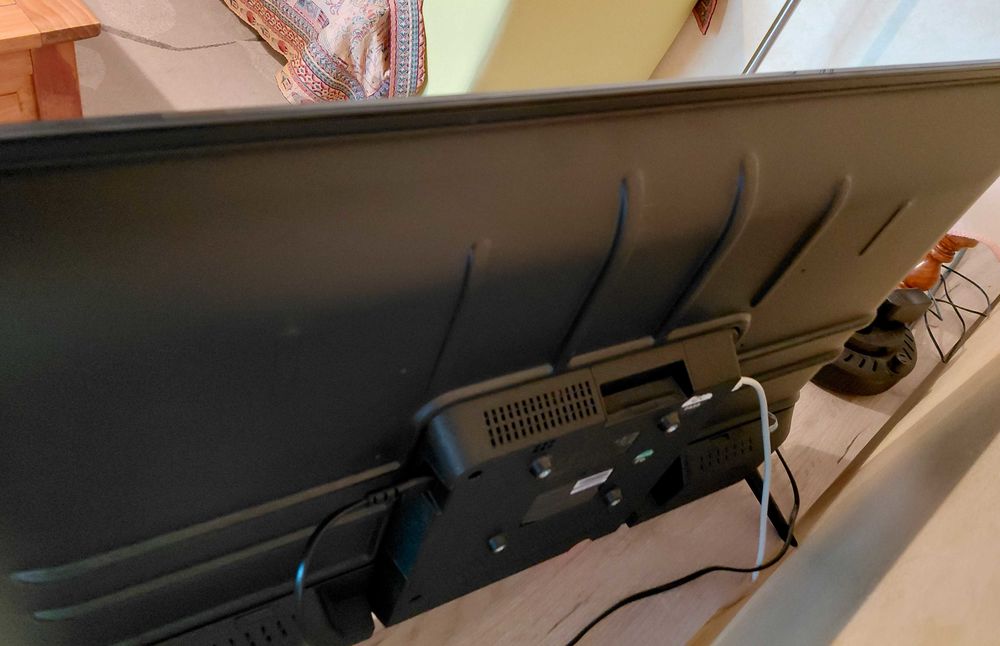 T�l�viseur+Hyundai 80 Langres (52)