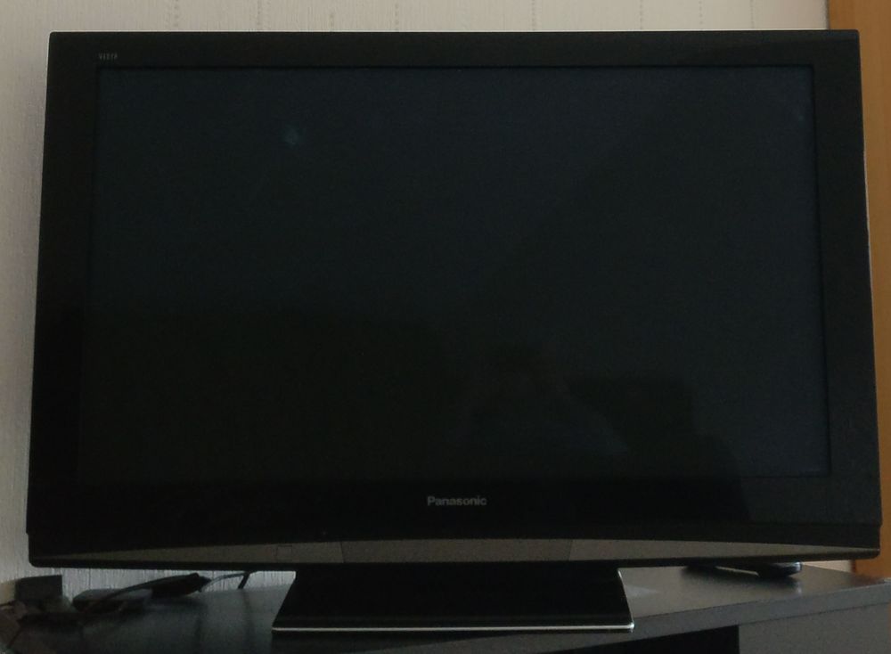 TELEVISEUR PANASONIC Mod�le TH-46PZ83E 116CM
40 Les Essarts-le-Roi (78)