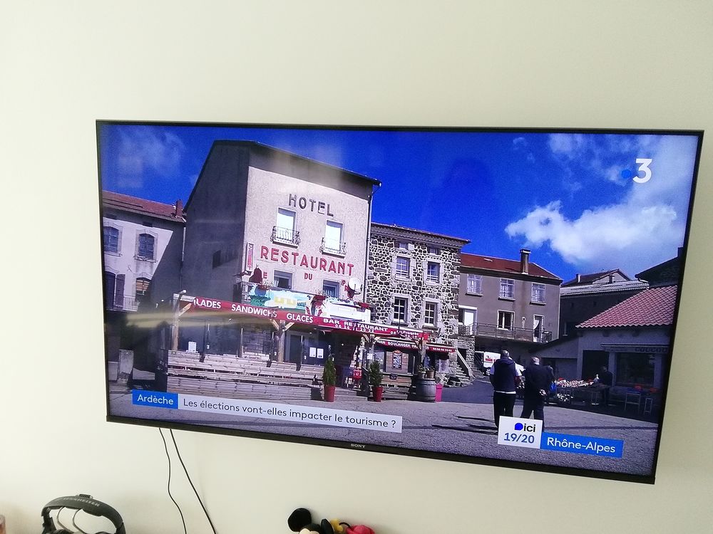 T�l�viseur Sony 55'' 400 Le Coteau (42)