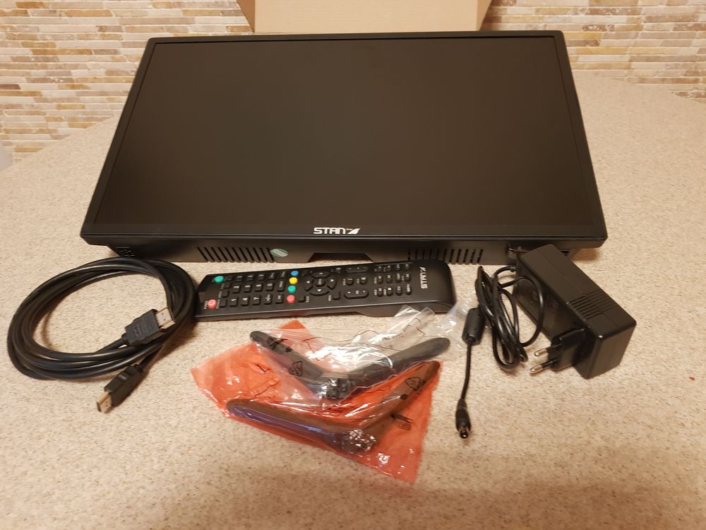 T�l�viseur Stanline 70 Rennes (35)