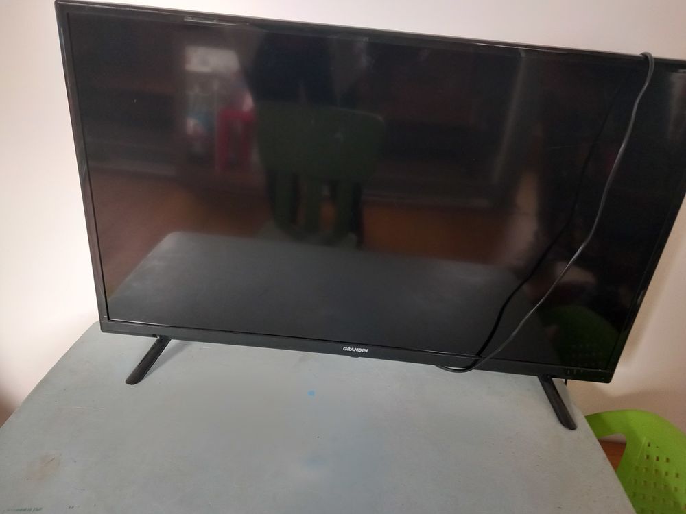 T�l�viseur LED 80 cm 40 Puy-l'�v�que (46)