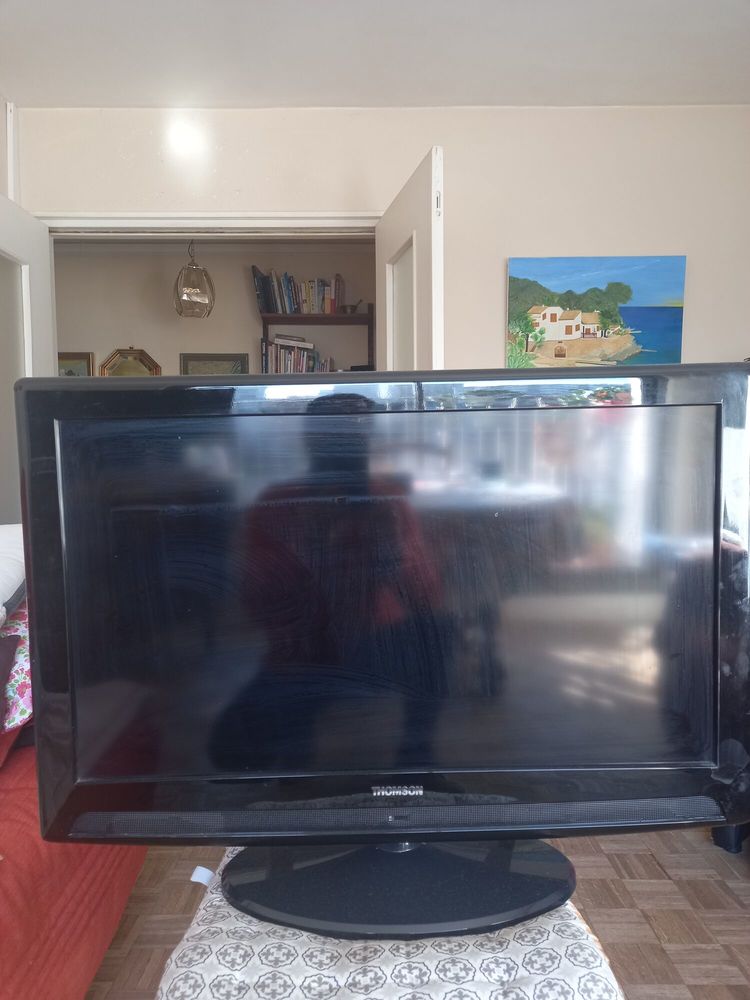 Televiseur 50 Paris 13 (75)