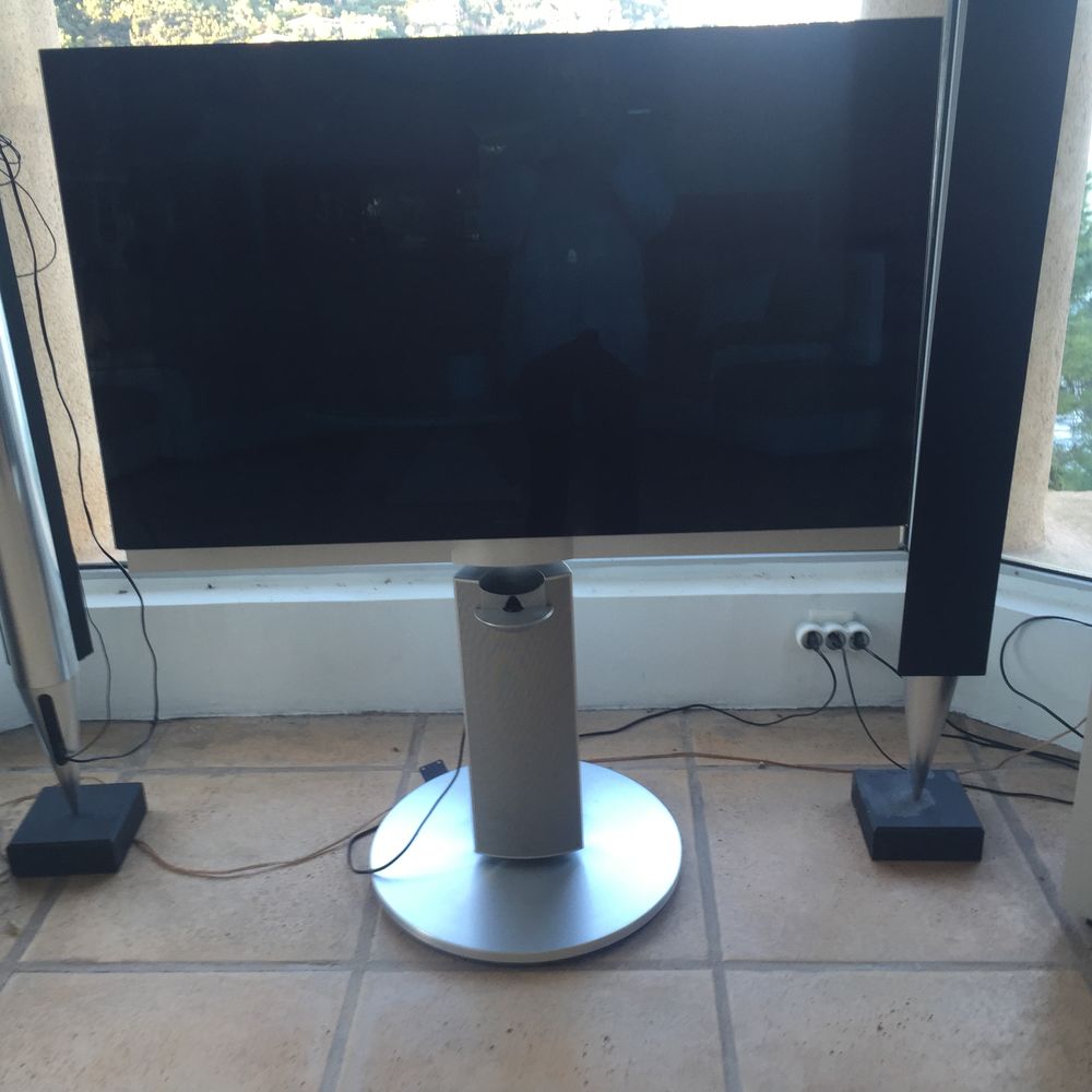 television bang et olufsen 1500 Th�oule-sur-Mer (06)