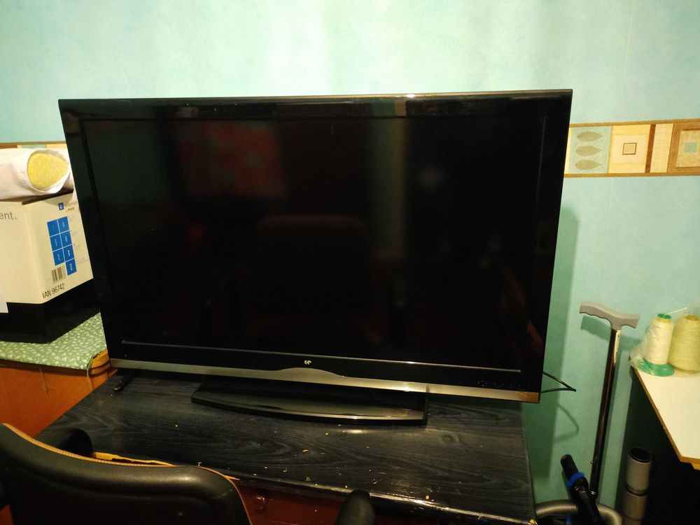 T�l�vision Continental Edison (98cm) 50 Gleiz� (69)