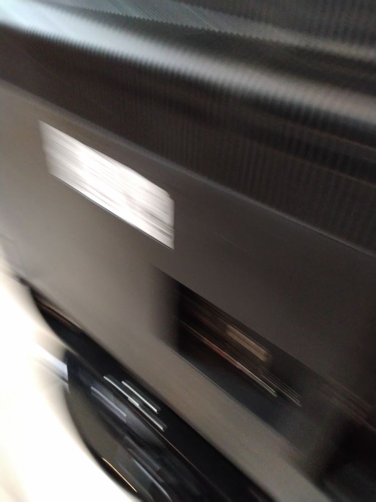 T�l�vision �cran plat 130 Beaurepaire (38)