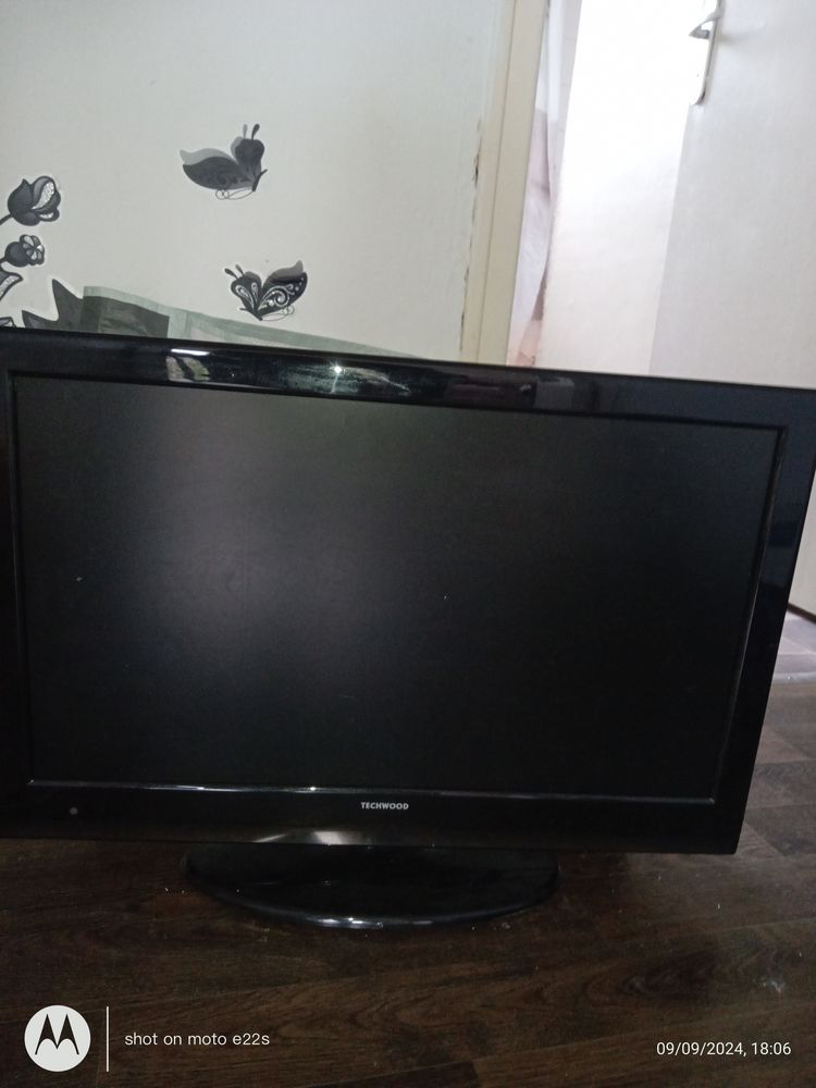 T�l�vision marque techwood 80 Besan�on (25)