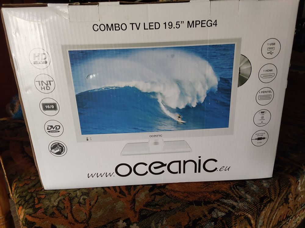 TELEVISION OCEANIC COMBO 19,5  95 Saintes (17)