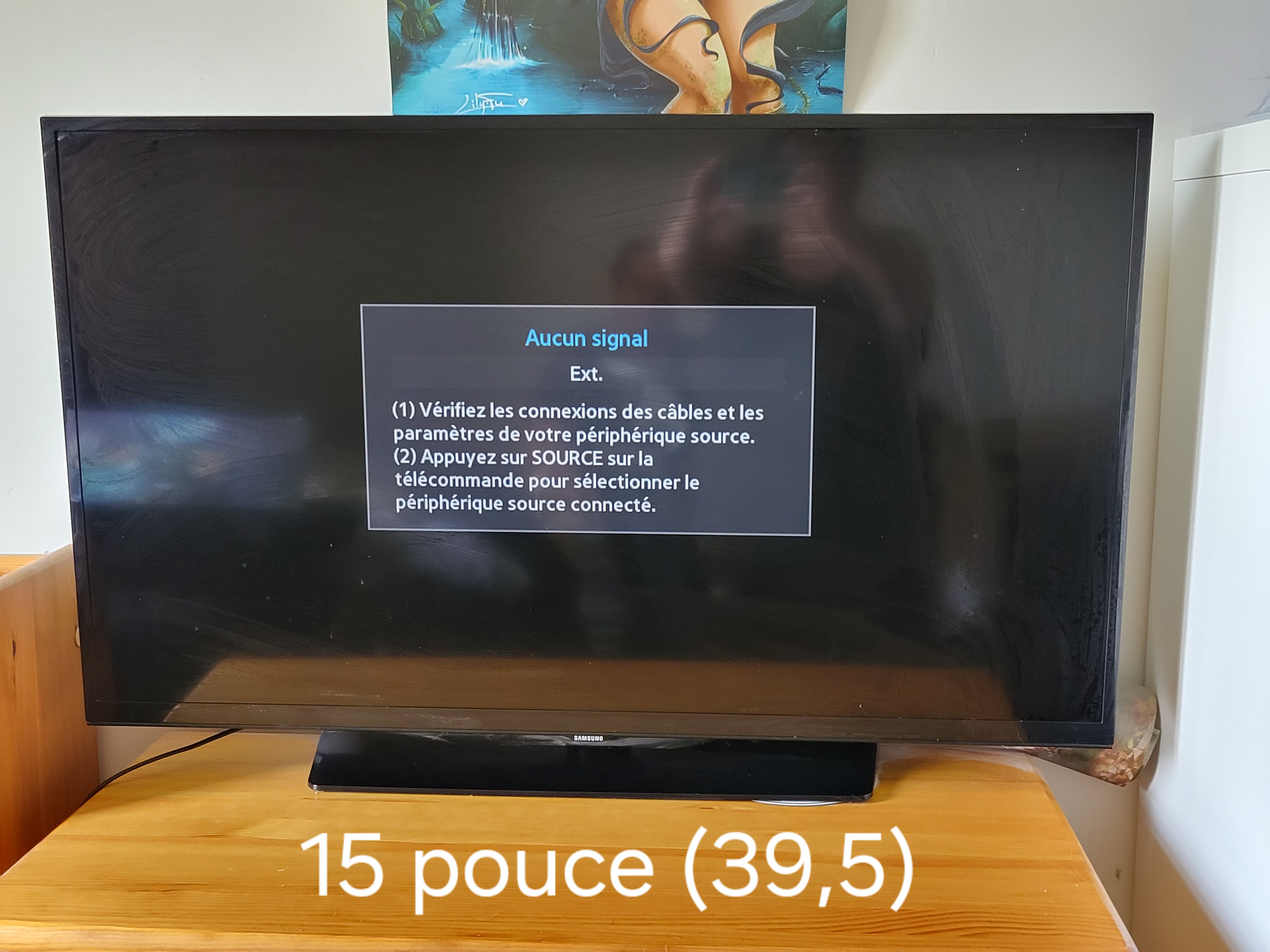 T�l�vision 15 pouces 25 Machemont (60)