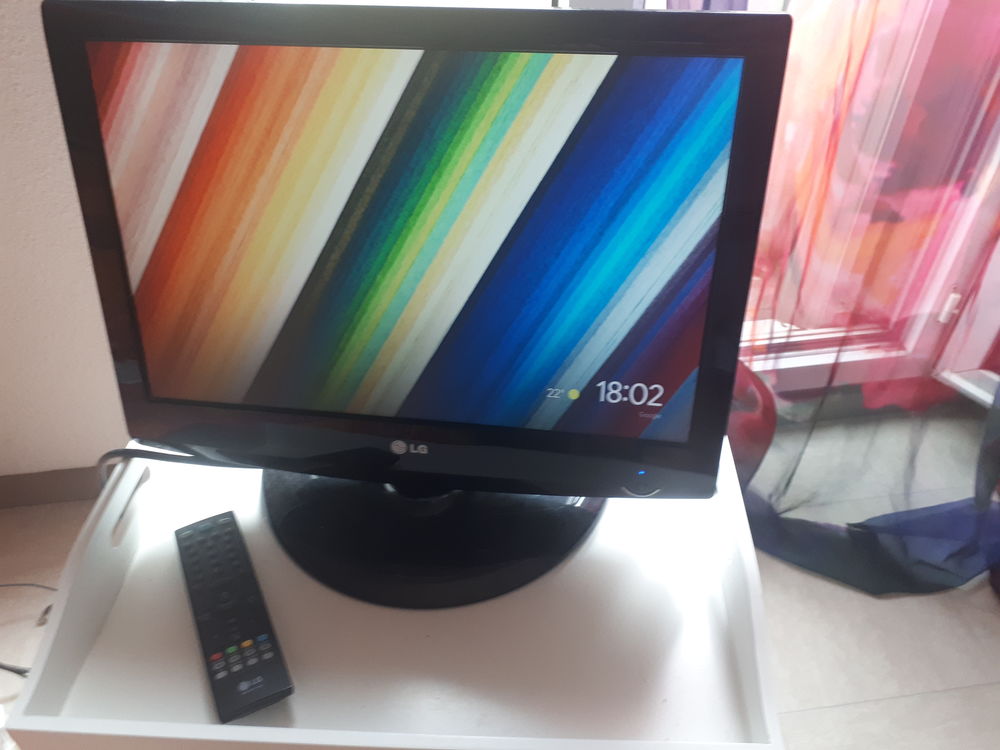 T�l�vision LG 35 Grenoble (38)