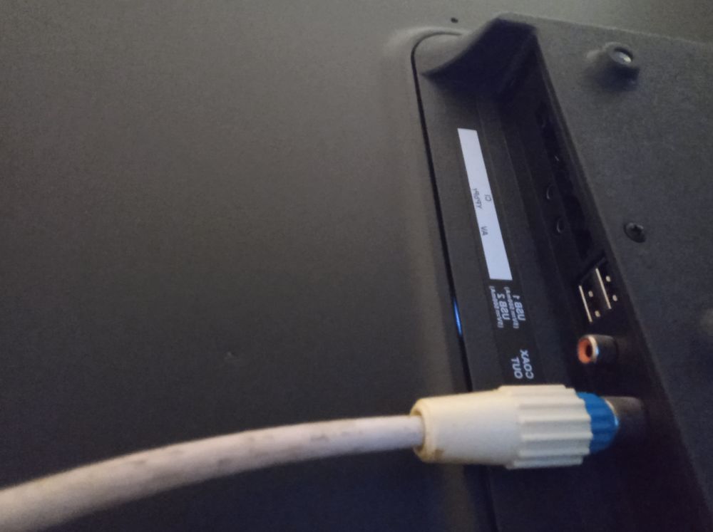 T�l�vision tnt 100 Beaucaire (30)