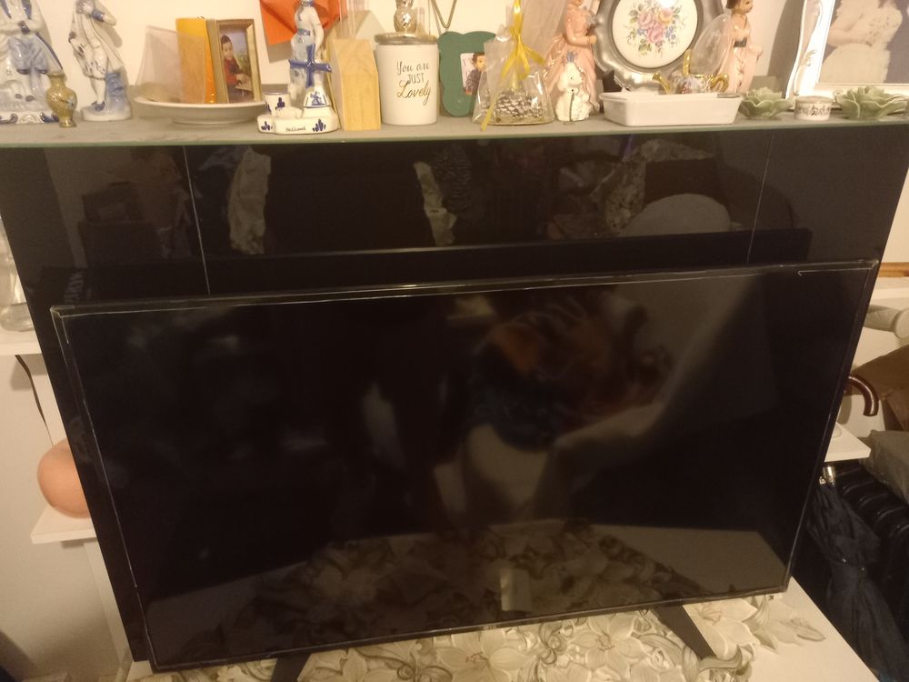 T�l�vision LG 320 Paris 14 (75)