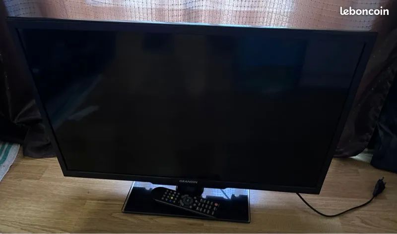 t�l�vision 40 Chavagnes-en-Paillers (85)