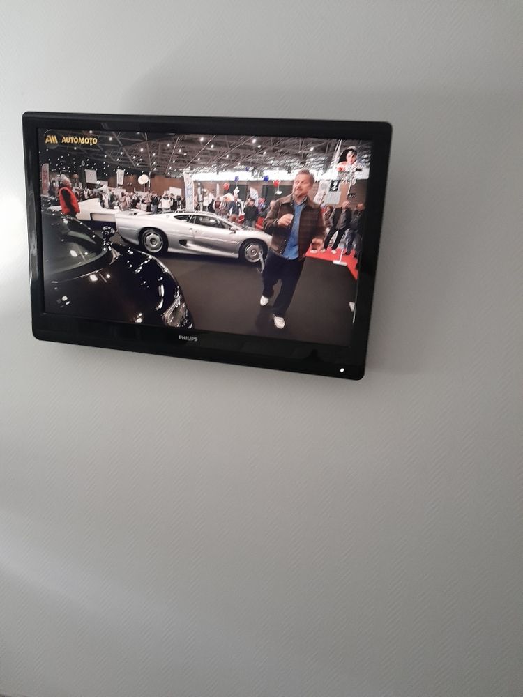 t�l�vision 120 Lavelanet (09)