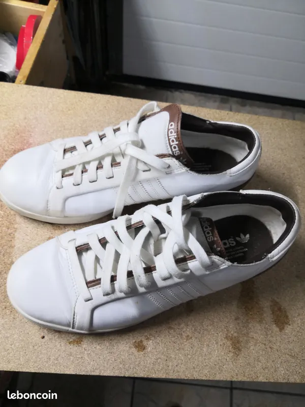 Tennis Adidas taille 41 30 Castelnau-le-Lez (34)