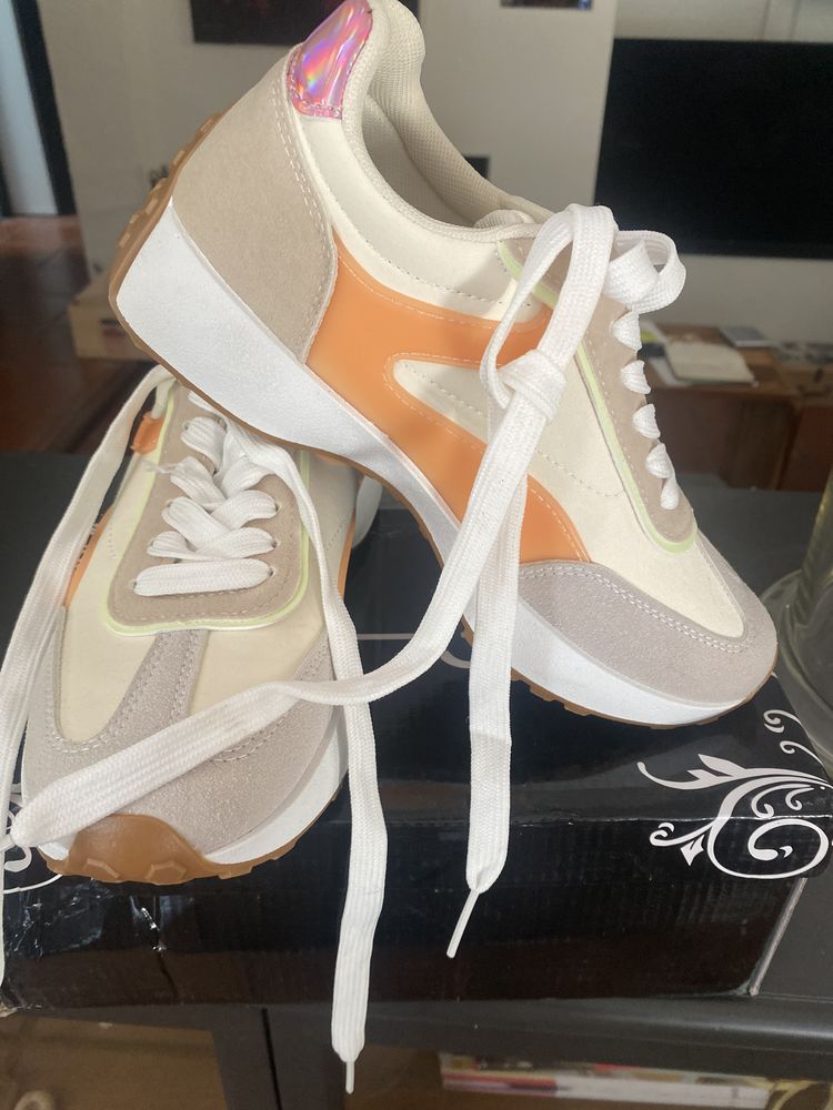 Tennis bicolores 50 Tournefeuille (31)