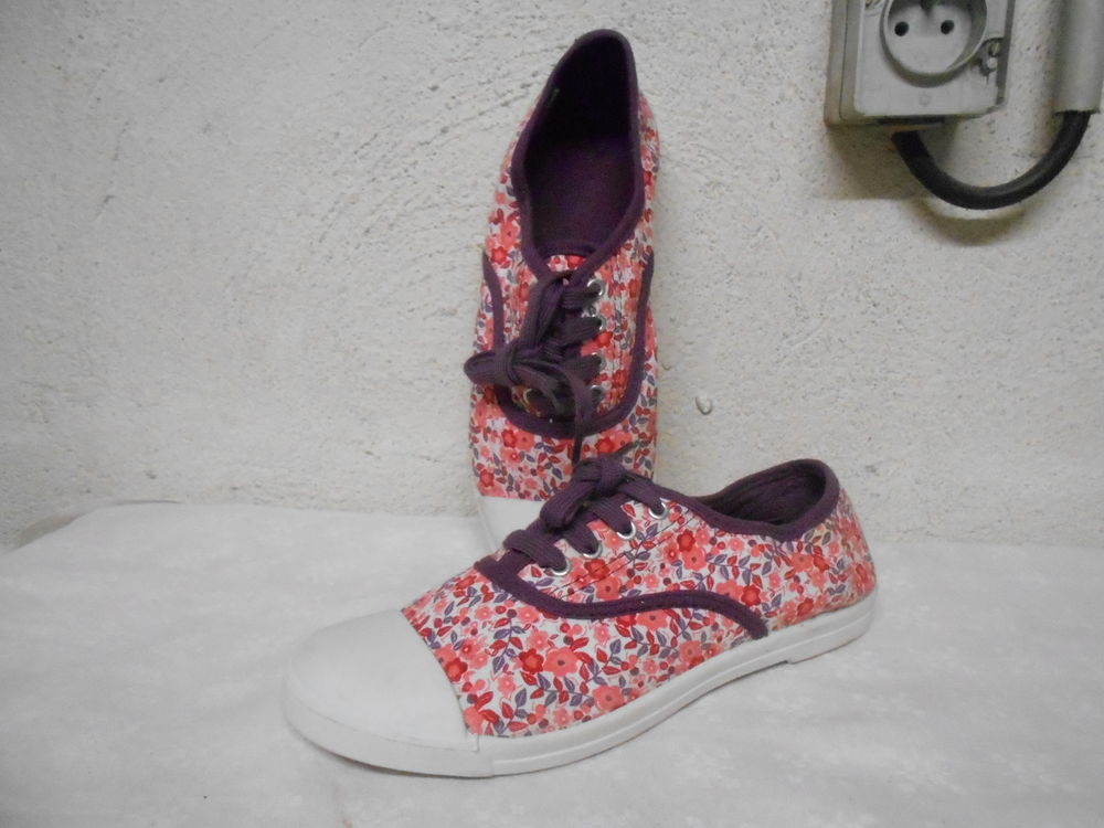 **P06
Tennis coton	 5 Marseille 6 (13)