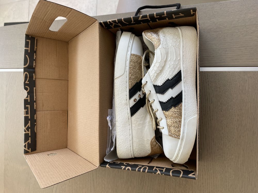 Tennis femme Marque CL 11 Taille 37 Tr�s Bon Etat 29 Jullouville (50)